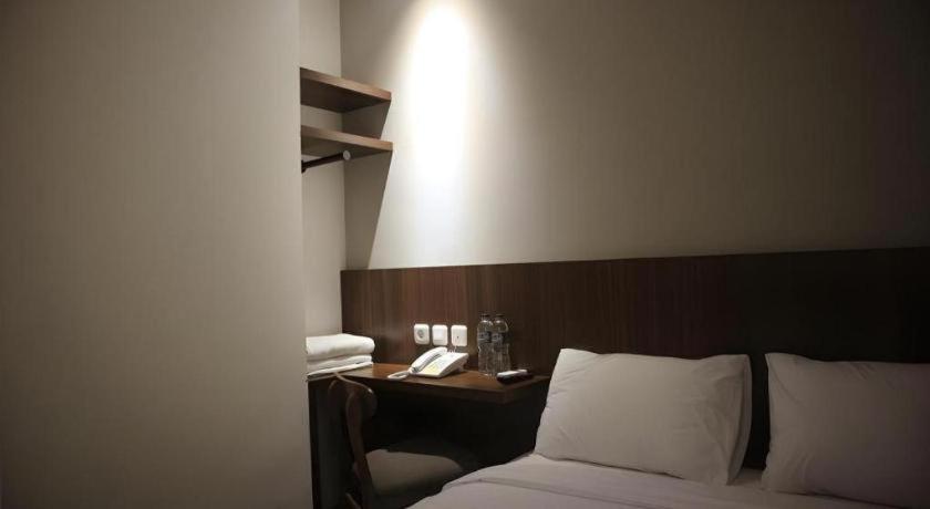 Hotel Bianco Costel Bogor Exterior foto
