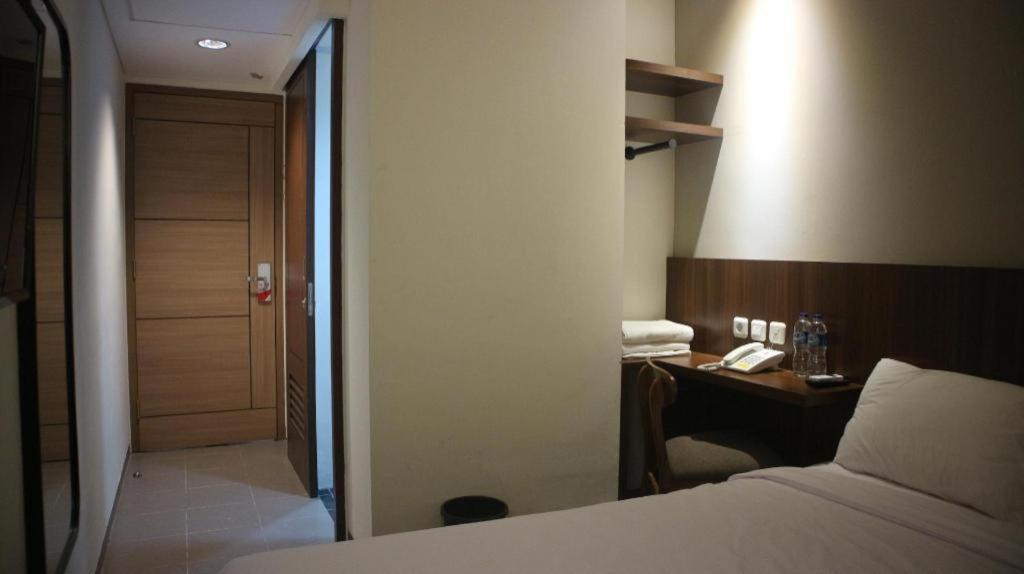 Hotel Bianco Costel Bogor Exterior foto