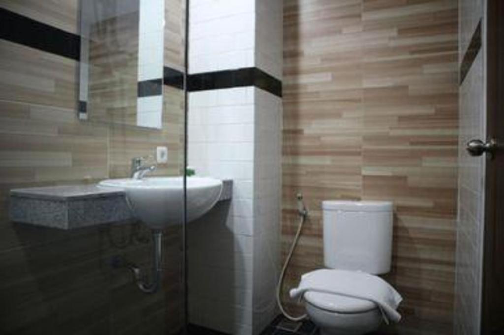Hotel Bianco Costel Bogor Exterior foto