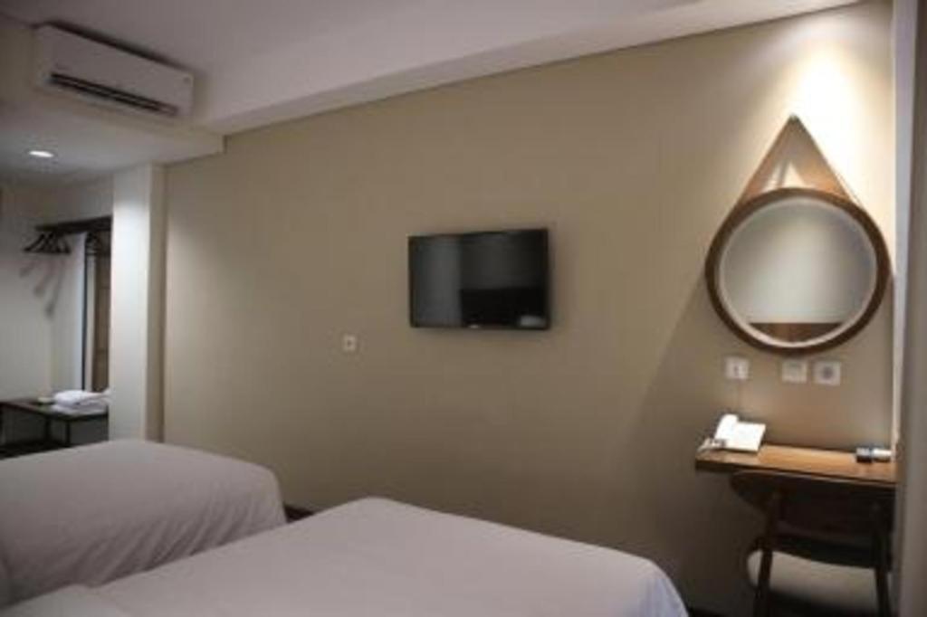 Hotel Bianco Costel Bogor Exterior foto