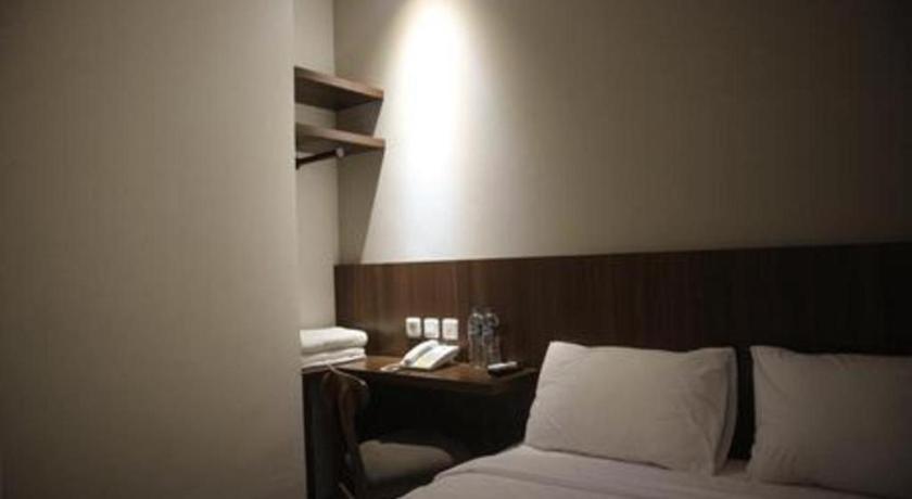 Hotel Bianco Costel Bogor Exterior foto