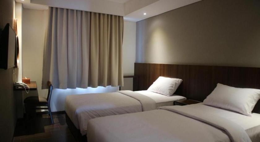 Hotel Bianco Costel Bogor Exterior foto